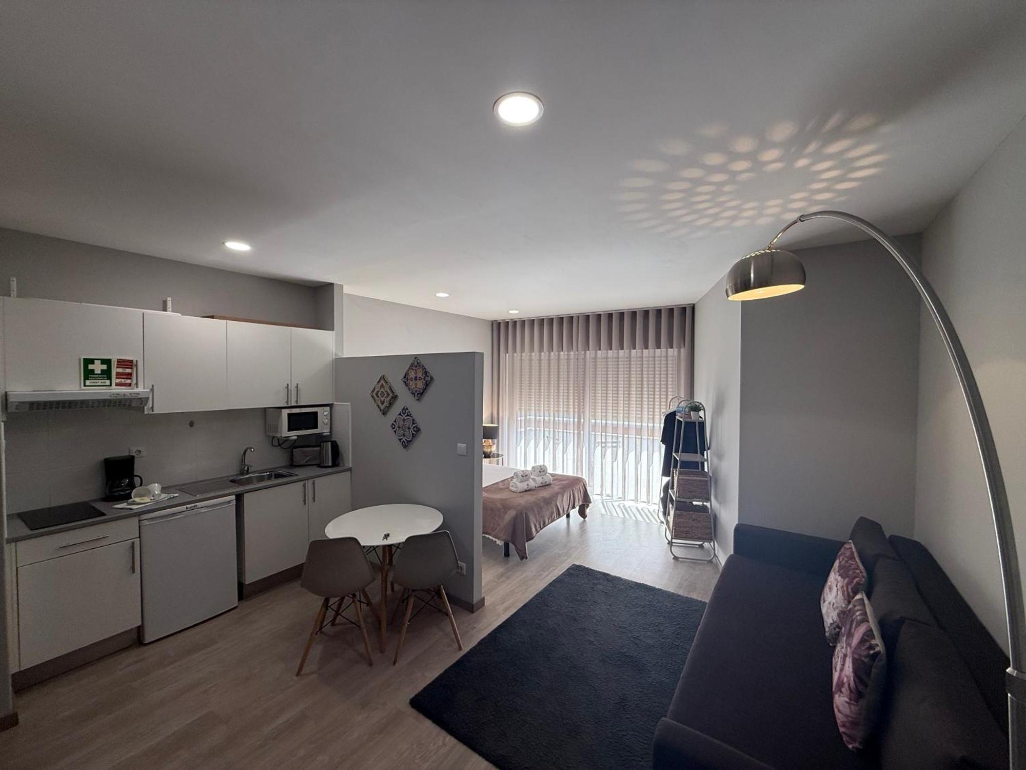 Ml Apartments Almada Panoramic Balcony OOporto Exterior foto